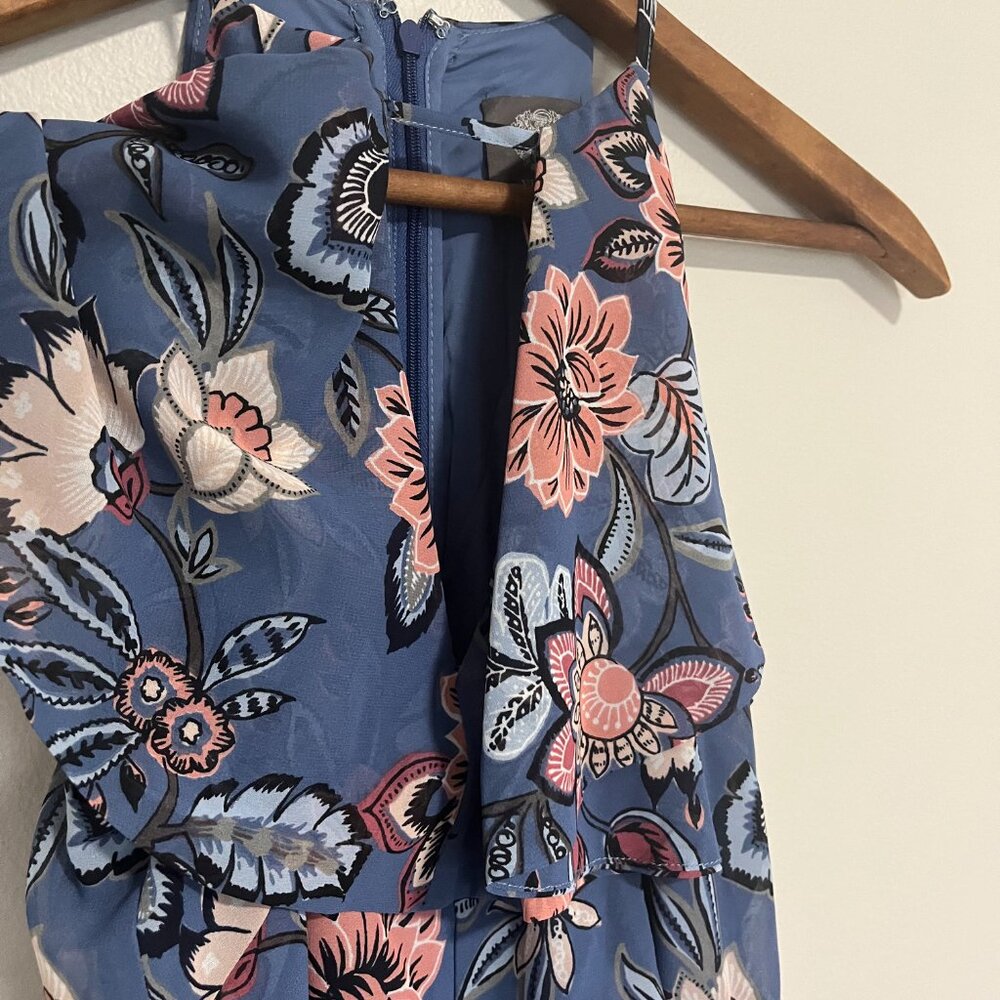 NWT Vince Camuto Size 2 Floral Halter Smocked Maxi Dress - Picture 8 of 10